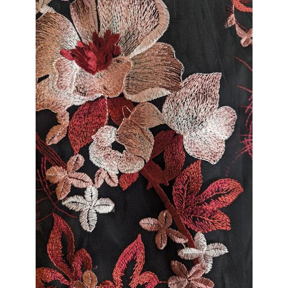 VaVa by Joy Han Embroidered Magnolias Mesh Off Shoulder Top - Picture 6 of 10